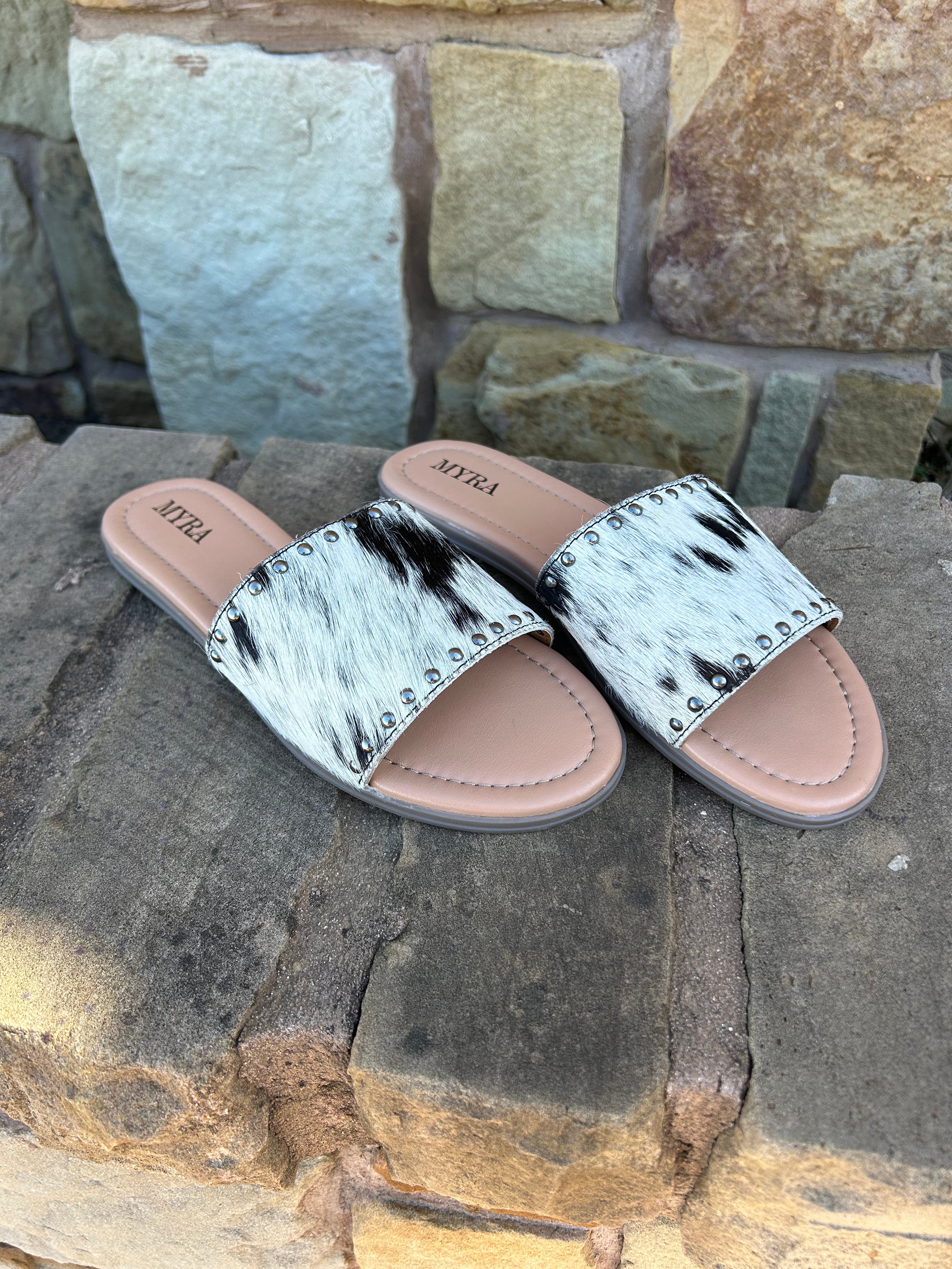 The Rodeo Queen Sandals Black & White