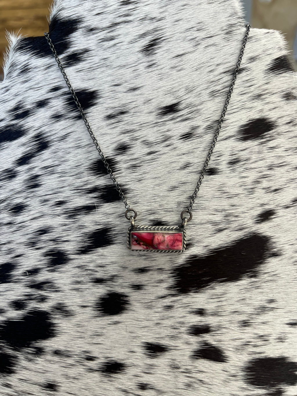 The Dhalia Rose Bar Necklace
