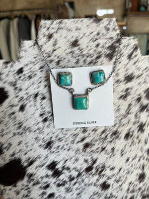 The Turquoise Square Set
